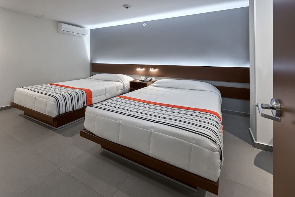 City Express Junior by Marriott Aguascalientes Centro 18/46