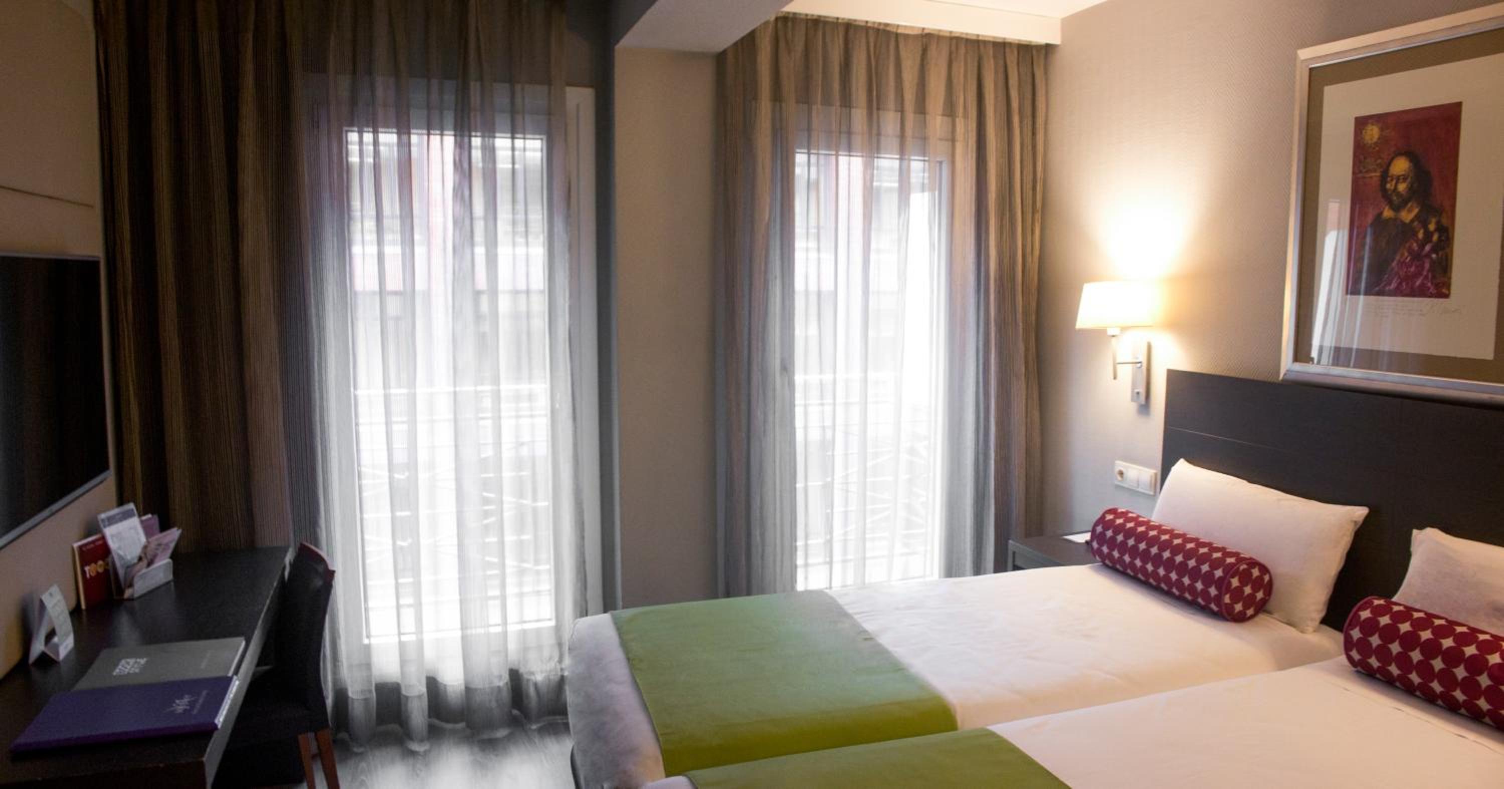 غرفة قياسية مفردة، Mercure Madrid Centro Lope De Vega 6/9