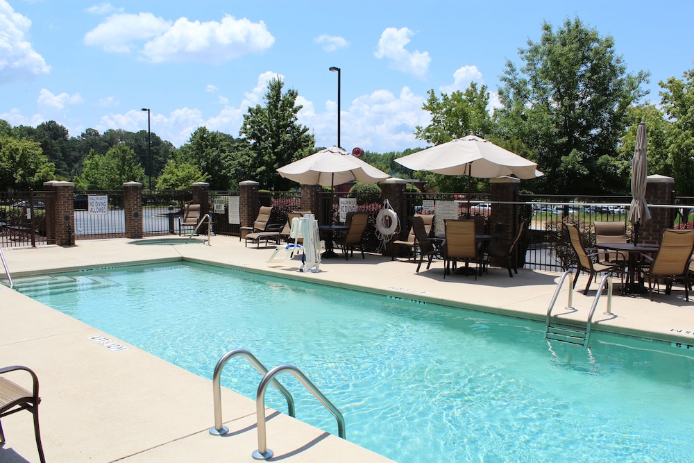 Wingate by Wyndham Columbia / Lexington image