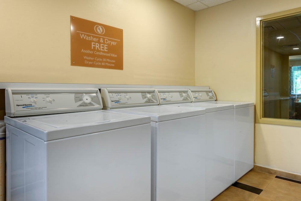 Candlewood Suites Fort Myers - Sanibel Gateway, an IHG Hotel 19/43