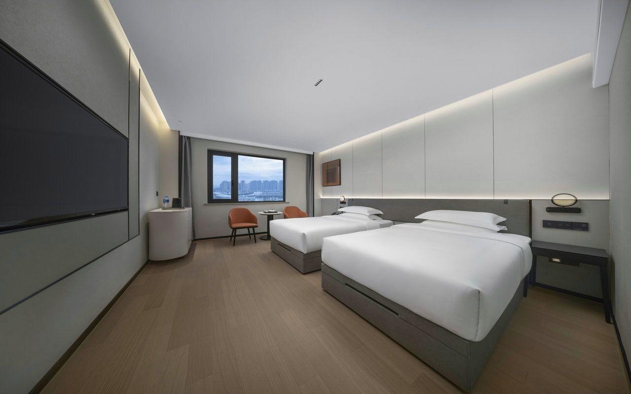 Kaiyuan, Twin Beds