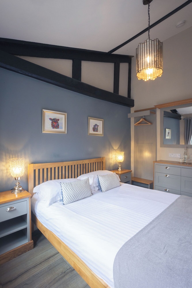 BASIC, DOUBLE BED
