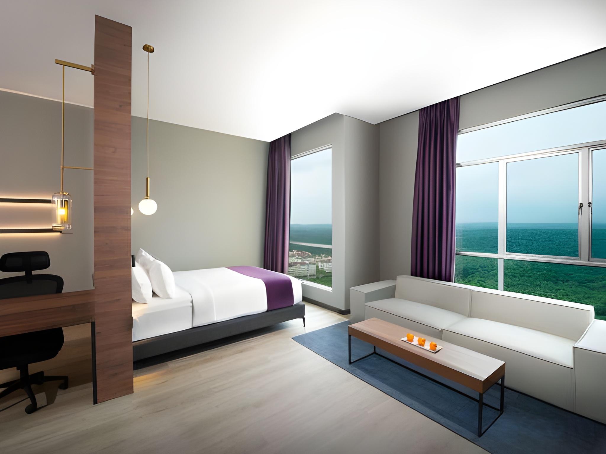 Premier, Forest View
