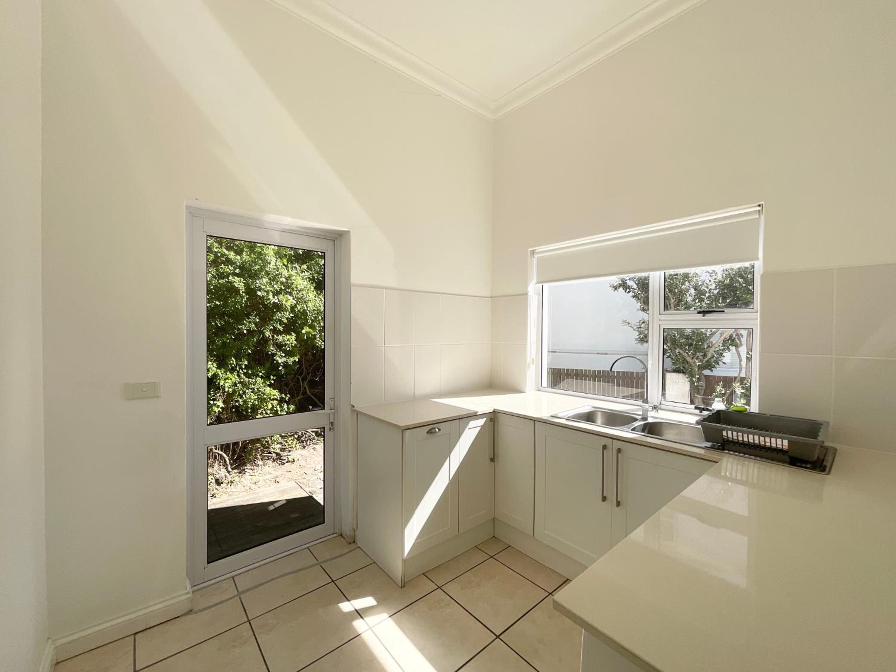 Beach Break Guest Houses and Villas 21/50
