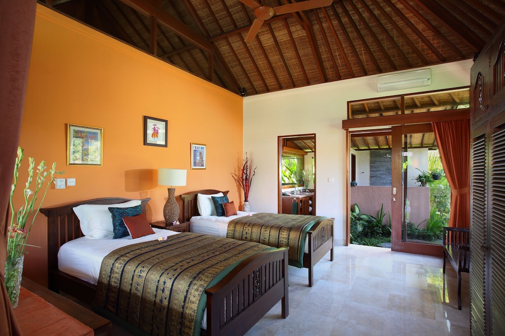 Satori Villas 13/50