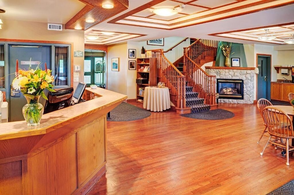 Coastal Inn Halifax 13/60