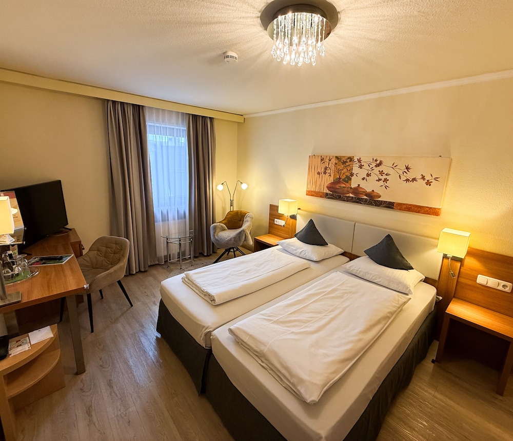 COMFORT, DOUBLE BED