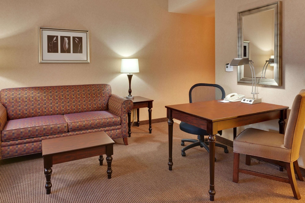 Hampton Inn & Suites Sacramento-Airport-Natomas 27/53