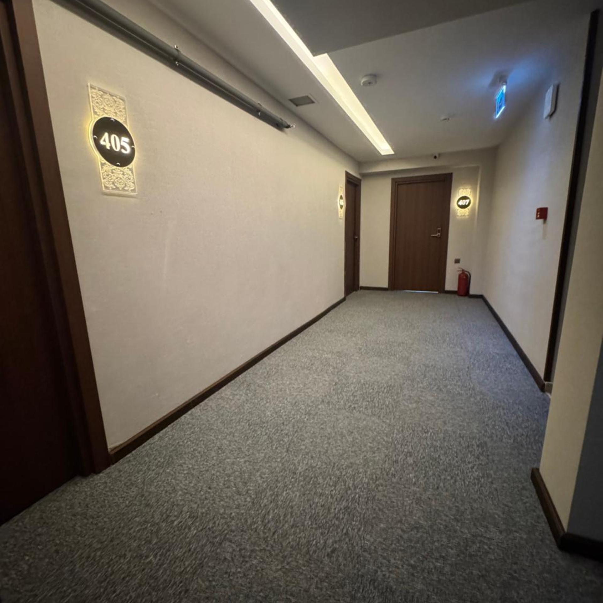 Ts Gold Hotel 51/56
