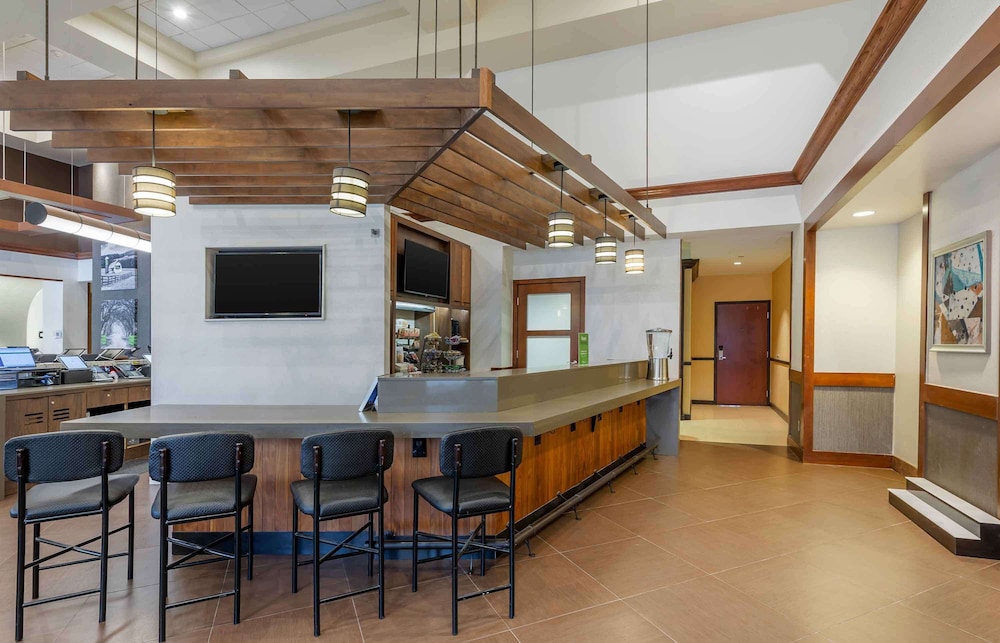 Extended Stay America Premier Suites - Cleveland - Independence 34/55