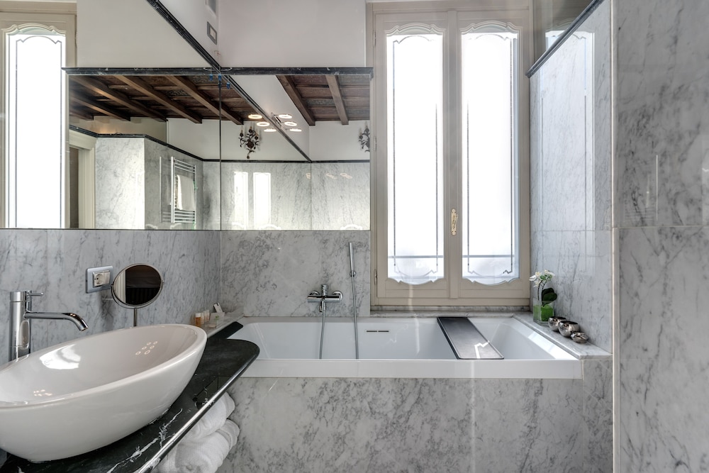 Santa Marta Suites 25/28