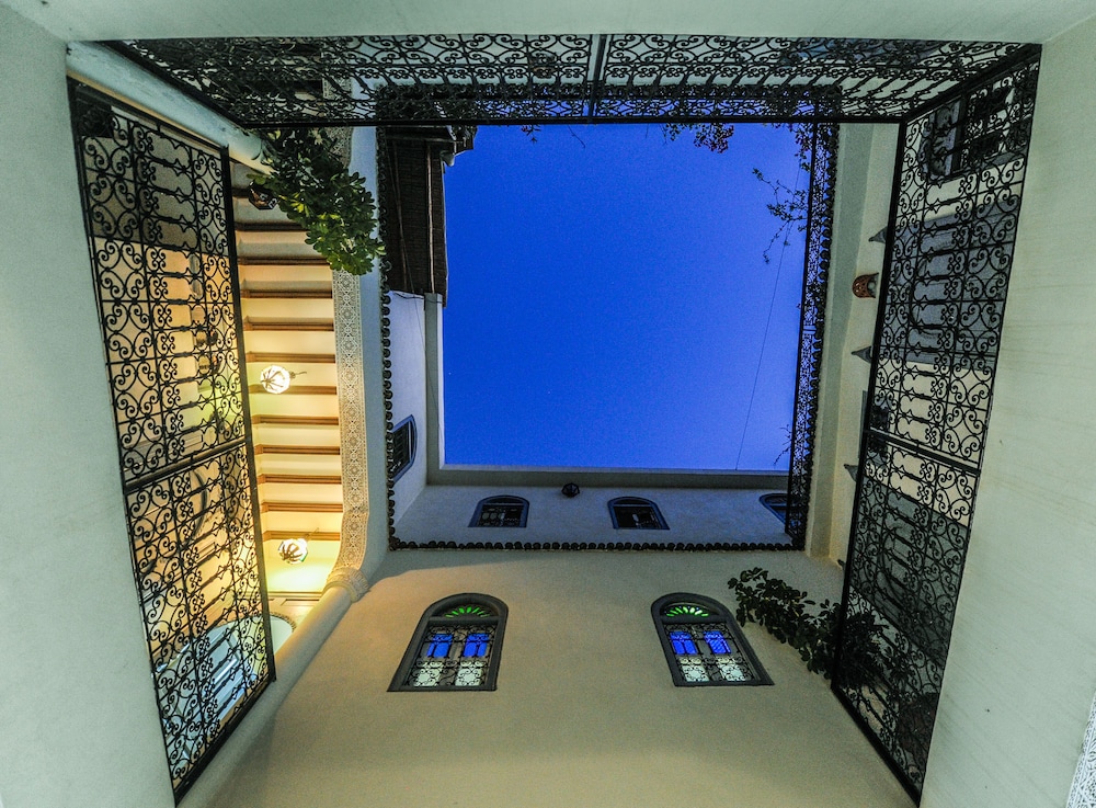 Riad Milouda 7/50