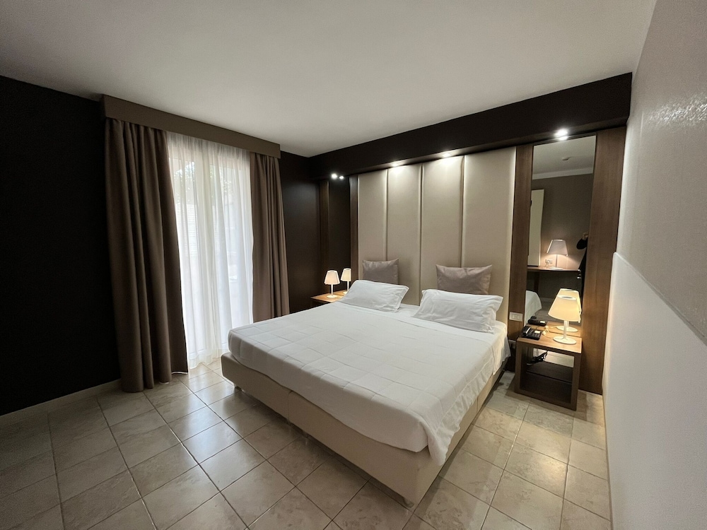 Hotel Lafayette 13/50