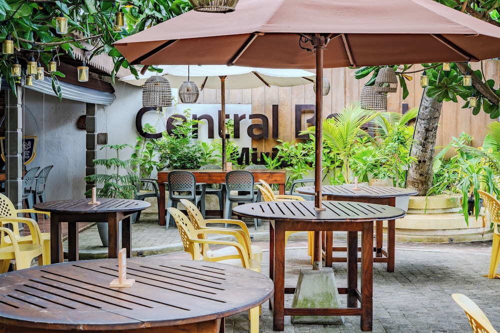 Central Beach Inn 38/50