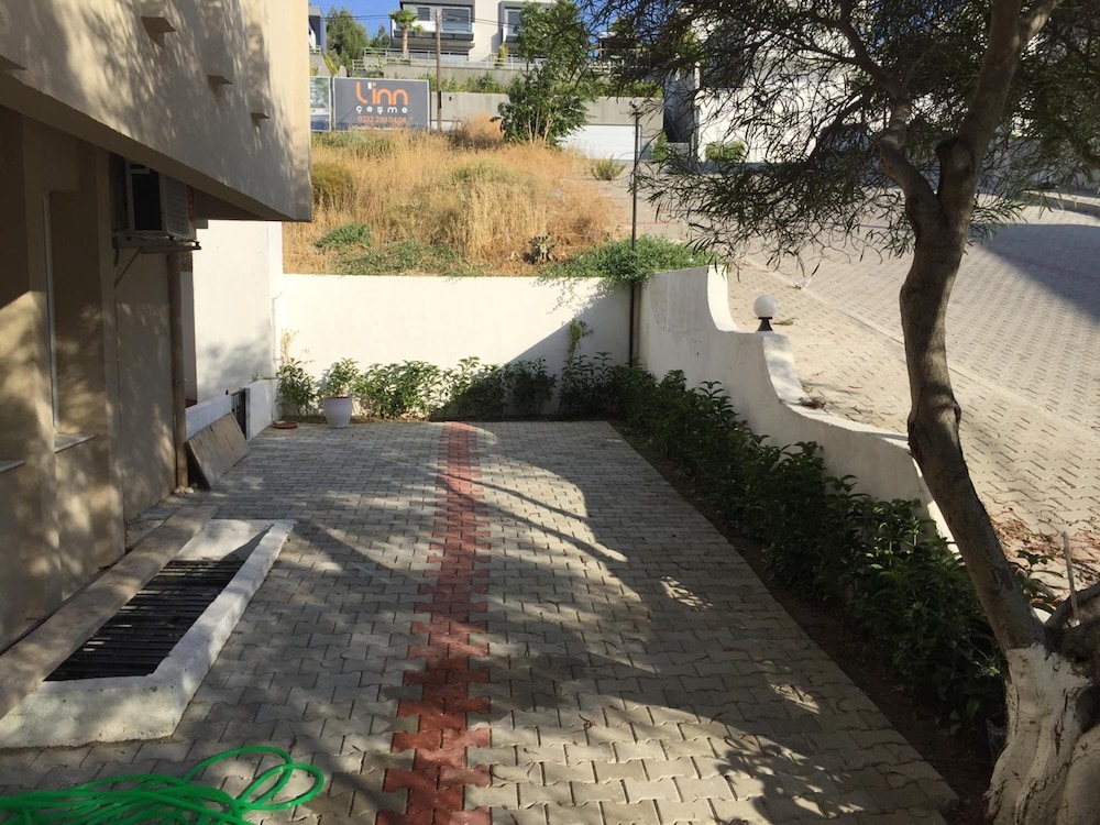 Cicek Apart Hotel 43/49
