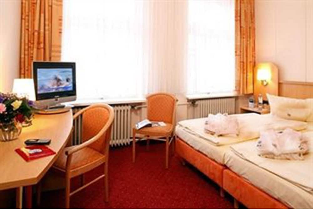 Hotel Benn 24/46