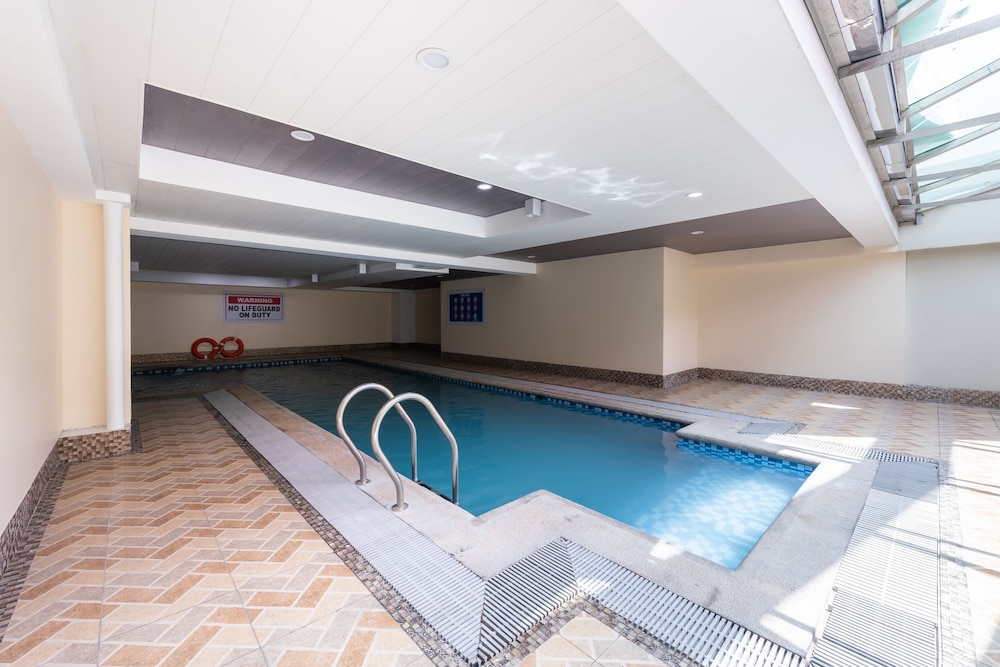 Bay Area Suites 18/28
