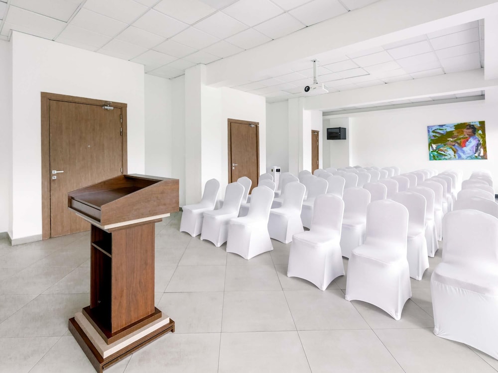 Ibis Styles Accra City Airport 40/50