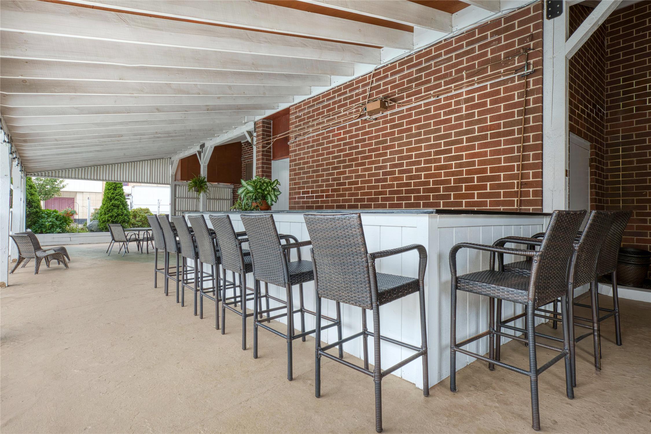 Best Western Plus Wilkes Barre Center City 41/55