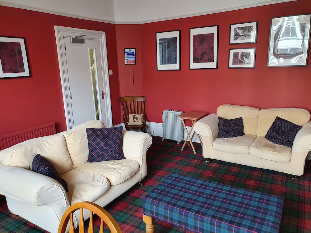 The Braemar Hotel 27/50