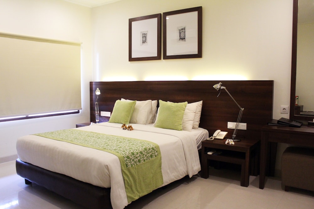 BALI AGUNG VILLAGE 18/60