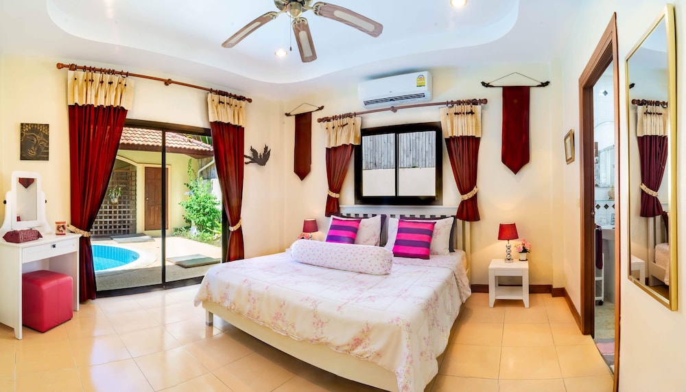 Coconut Paradise Villas 8/50