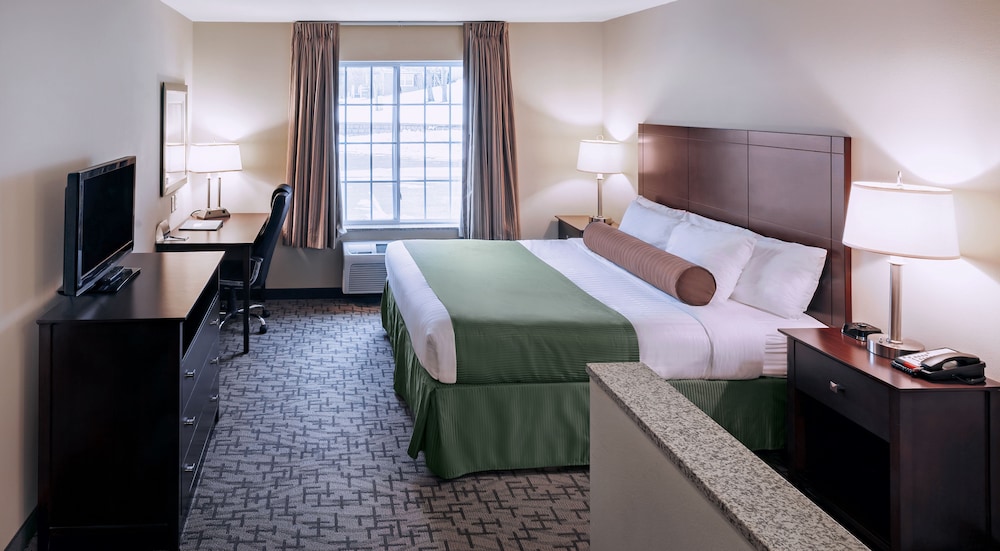 Cobblestone Inn & Suites Durand 41/45