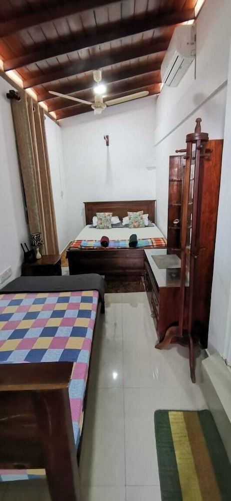 ROMANTIC, DOUBLE BED, SEA VIEW