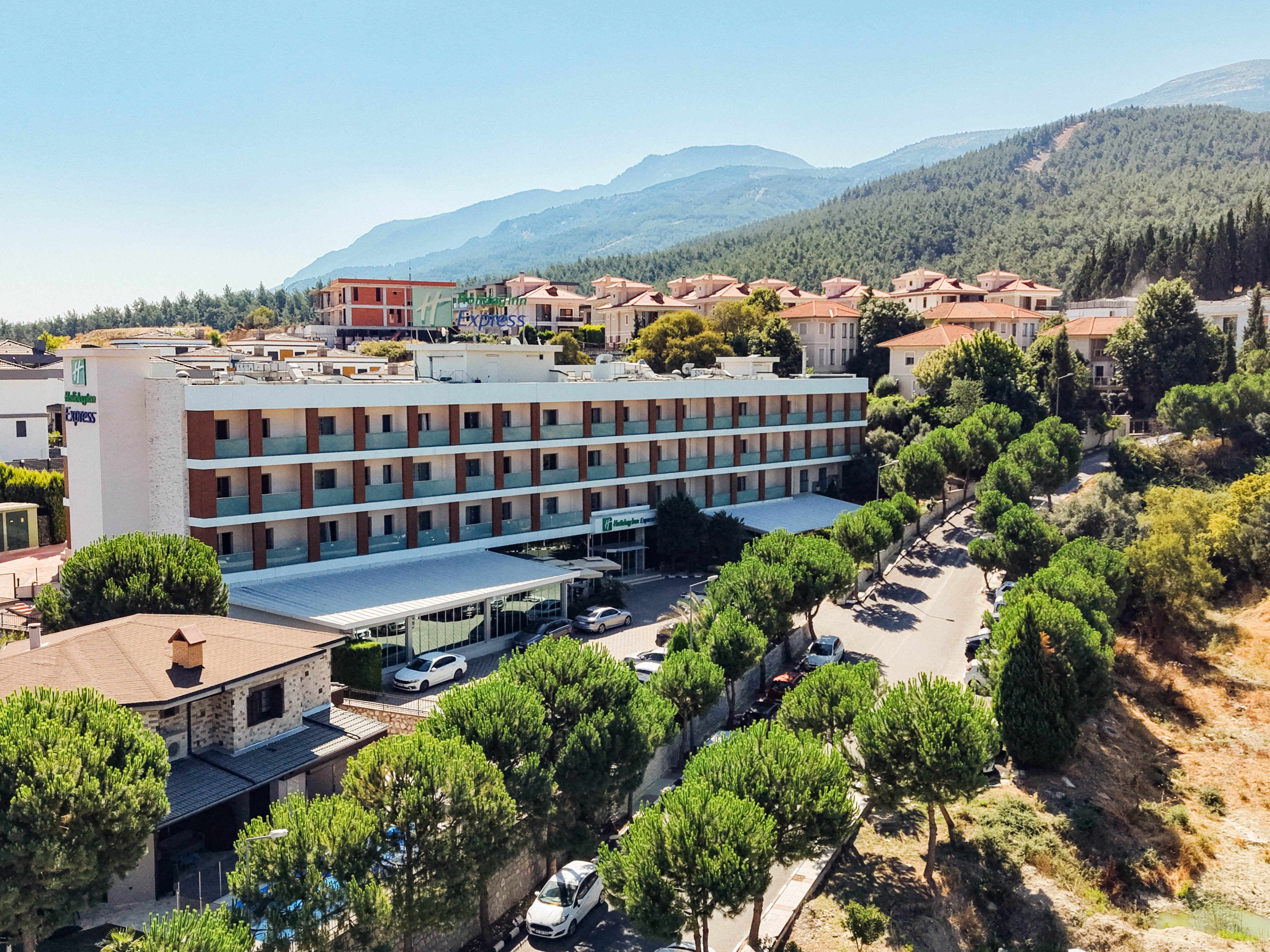 Holiday Inn Express Manisa - West 5/50