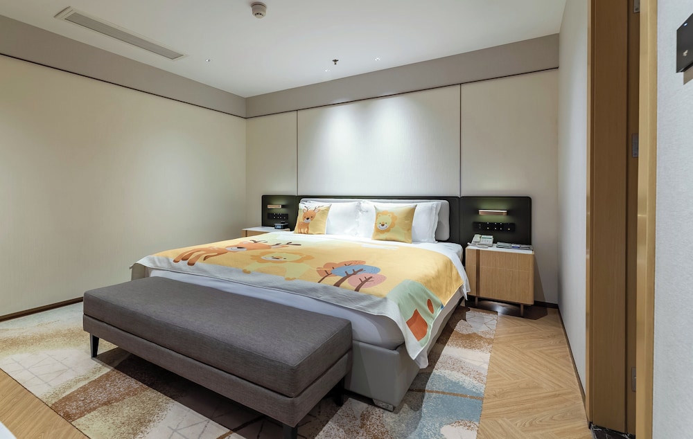 Holiday Inn Chongqing Guanyinqiao 15/50