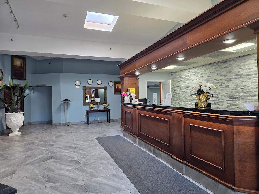 Town Inn 3/40