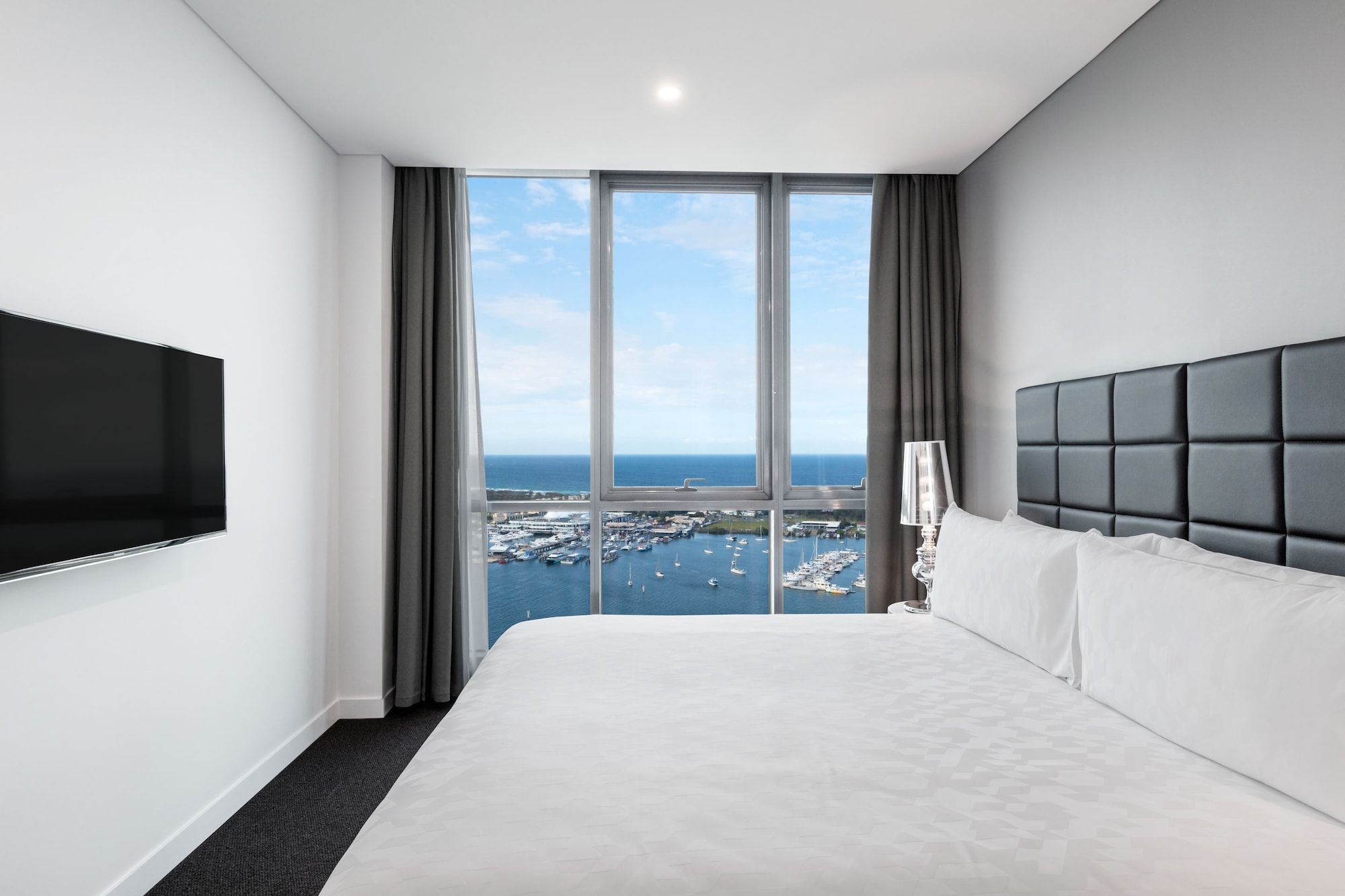 1 Bedroom, Ocean, Suite, King Bed