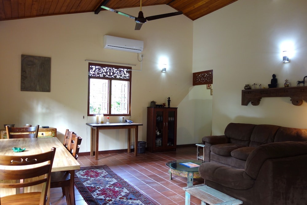 Manel Guesthouse 26/50