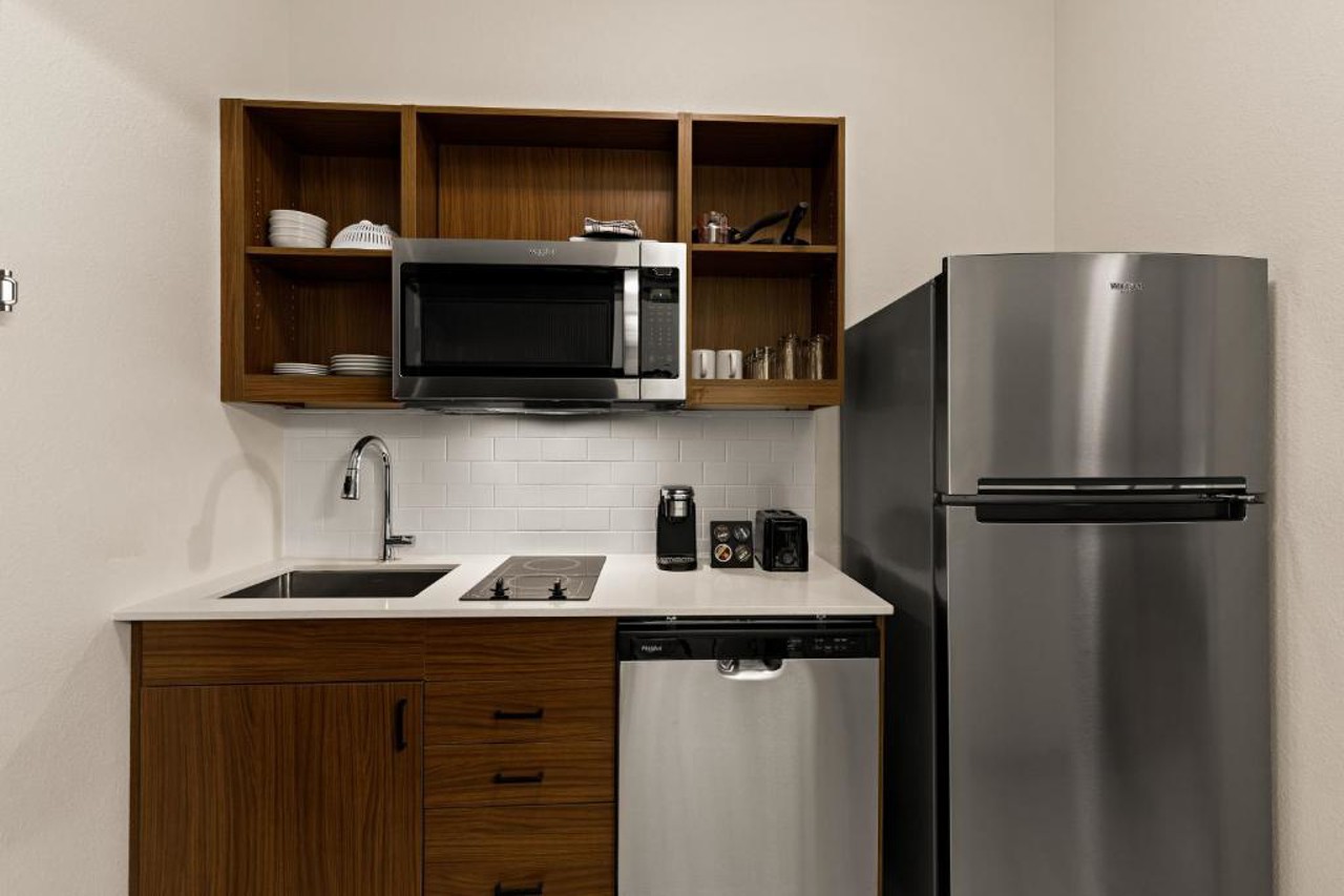 Everhome Suites Orlando International Drive 4/19