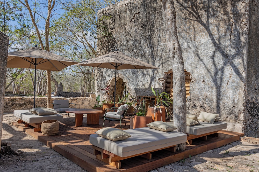 Viatura Hacienda Xtojil 37/50