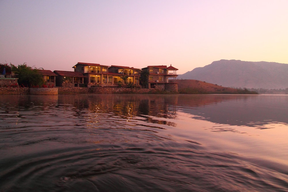 The Jhadol Safari Resort 19/32