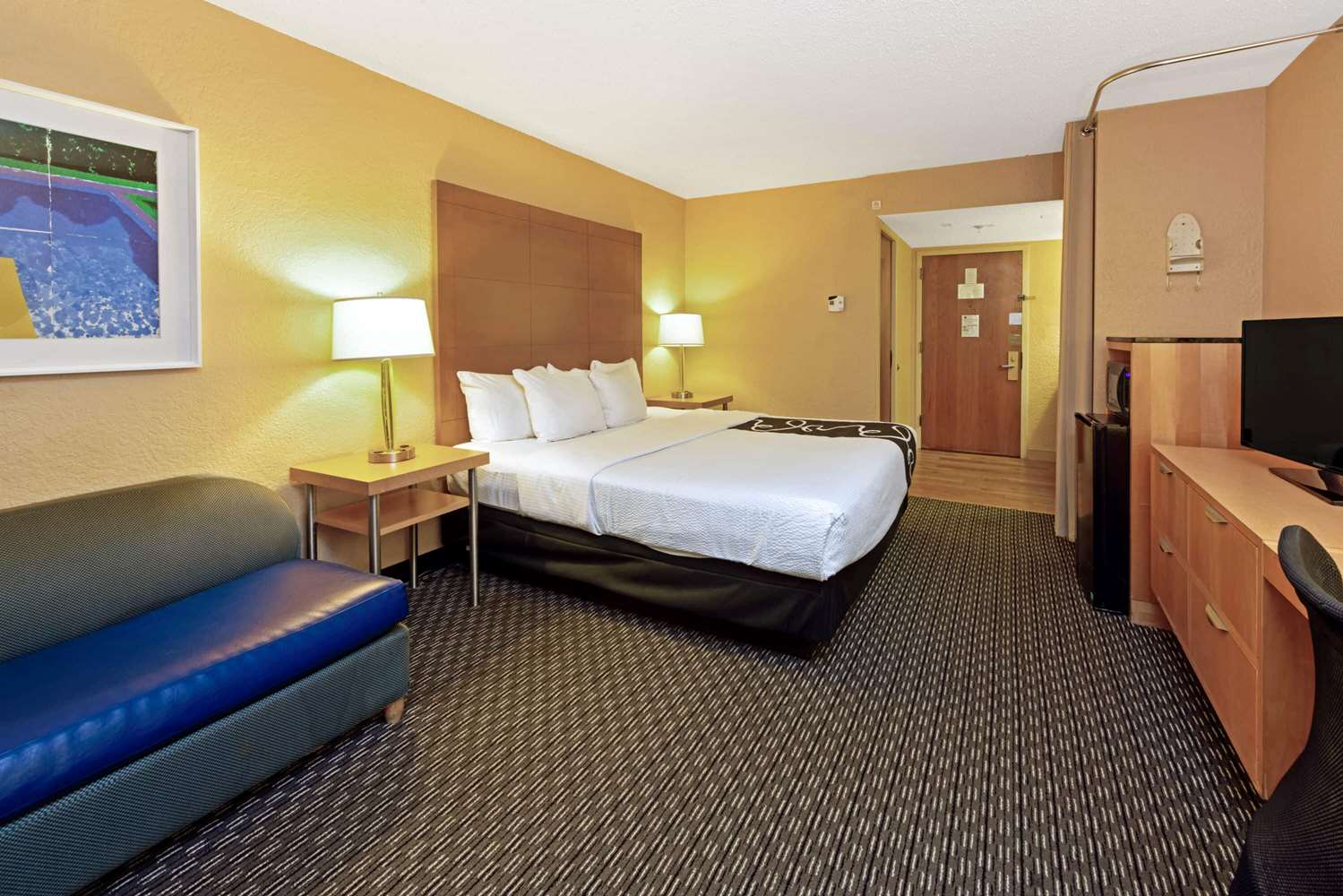 La Quinta Inn & Suites by Wyndham Coral Springs South 6/30