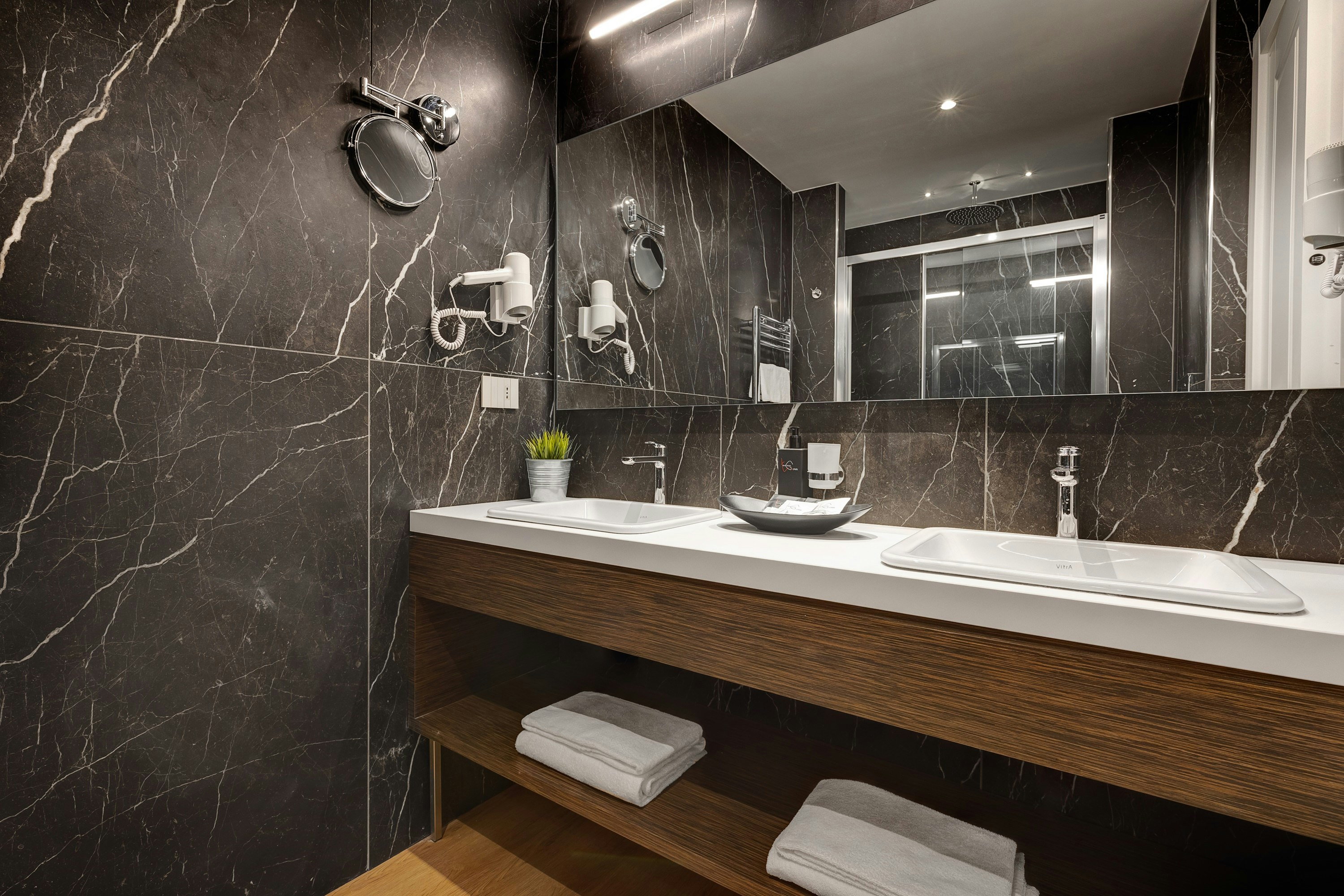 Rome Art Hotel 63/69