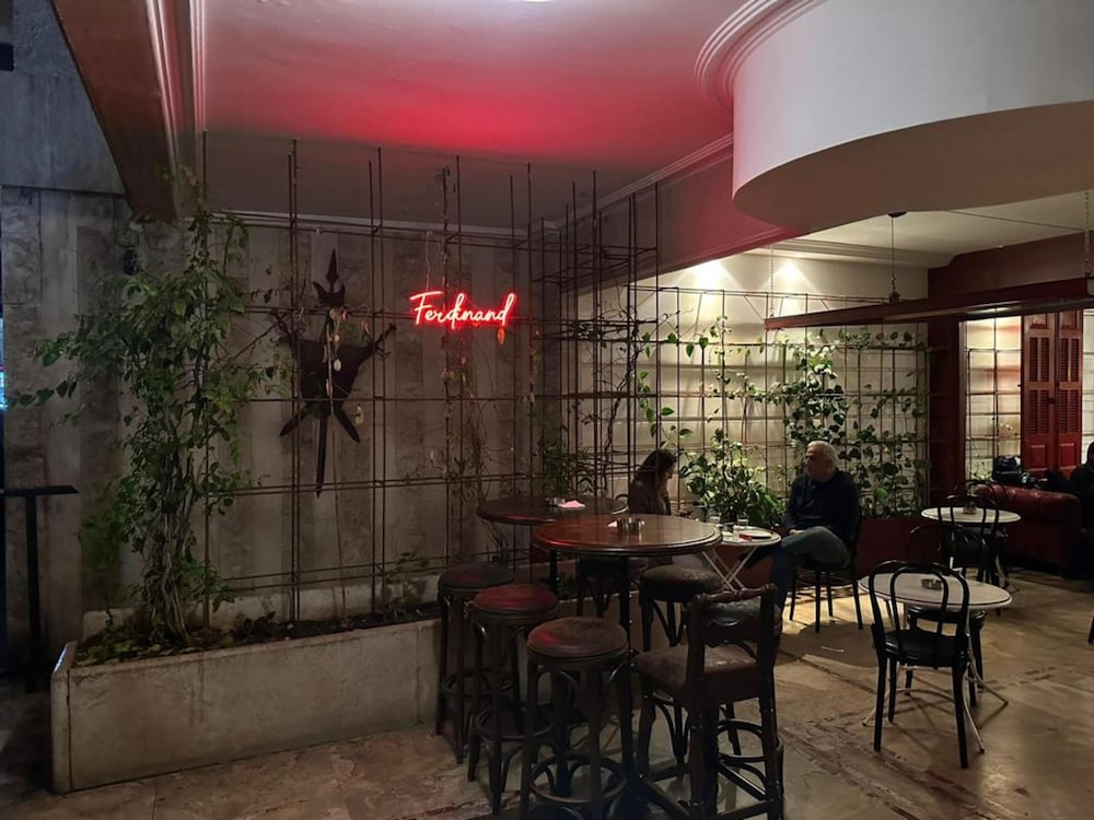 Napoleon Hotel Beirut 19/27