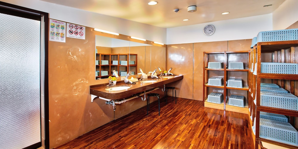 Okinawa Sun Plaza Hotel 9/53