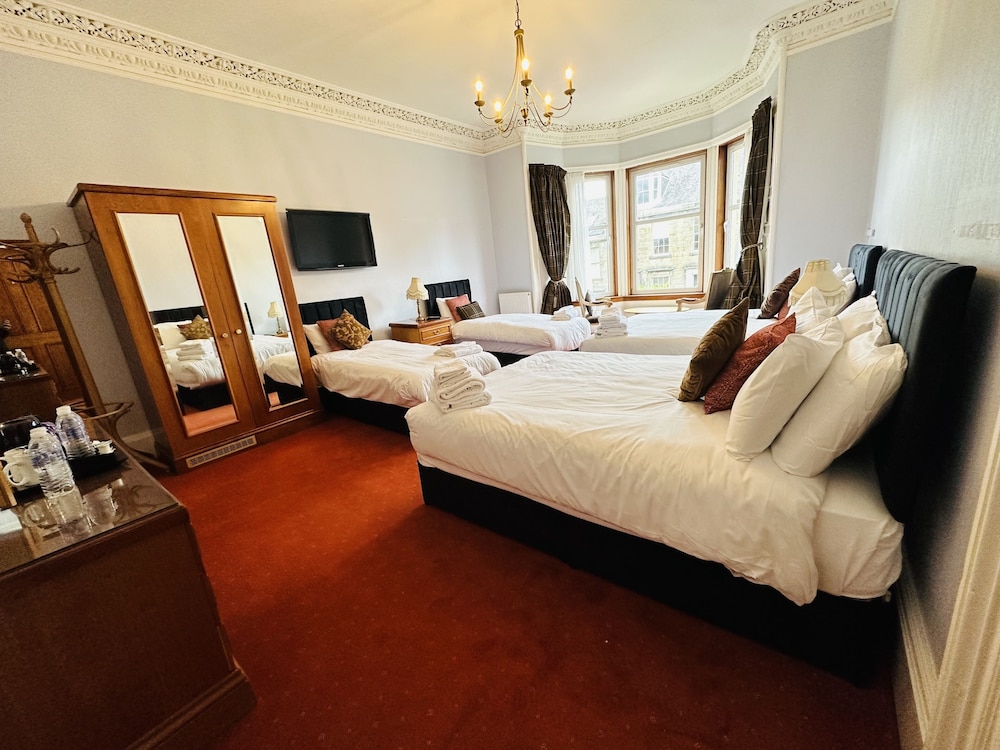 Abbotsford Guest House 5/25