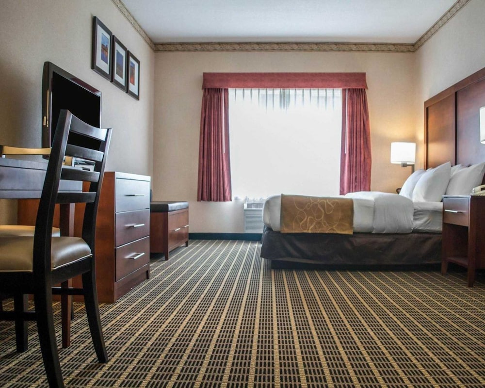Comfort Suites Southwest 15/45