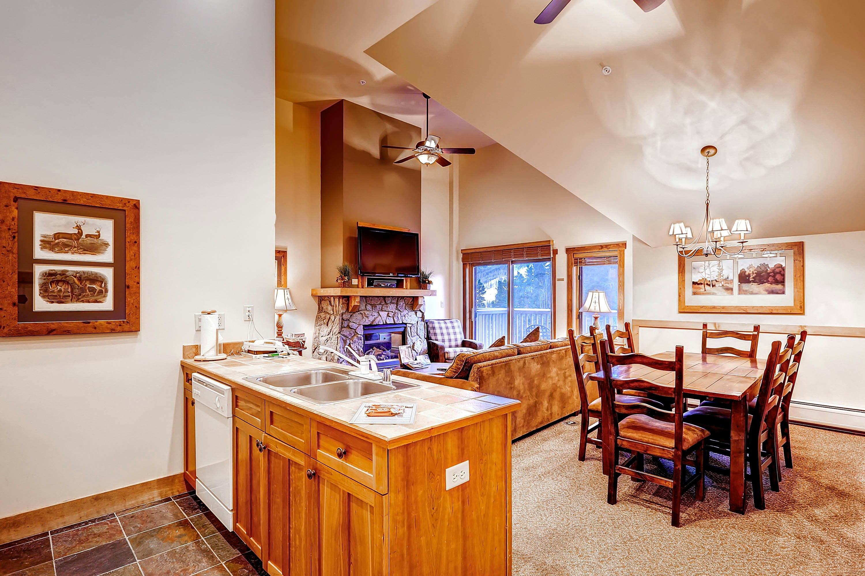 RedHawk Lodge and Townhomes by Keystone Resort 10/50