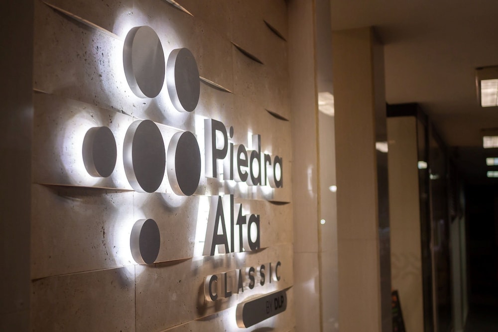 Hoteles Piedra Alta by De Los Perez 43/48