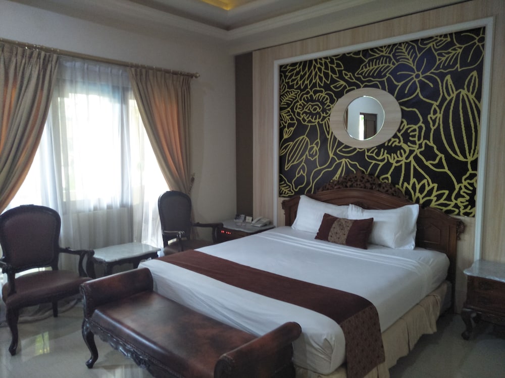 Indah Palace Yogyakarta 10/50