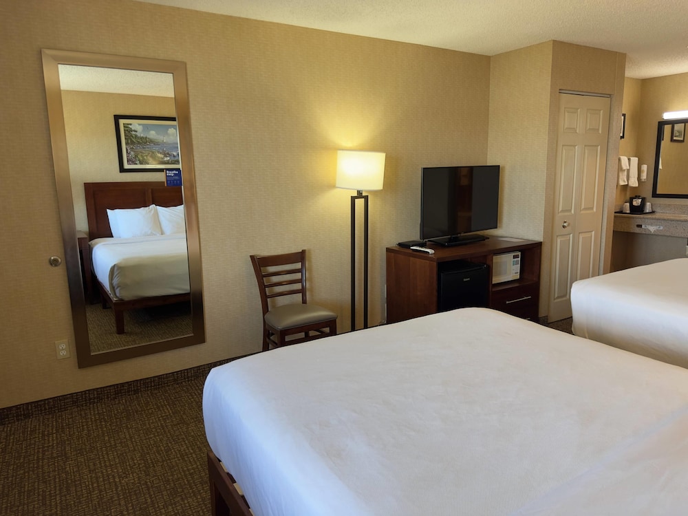 غرفة بسريرين كوين، Comfort Inn On The Bay 8/10