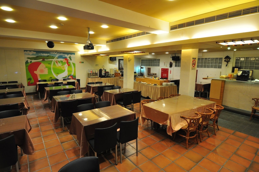 TIAN LONG HOTEL 57/69