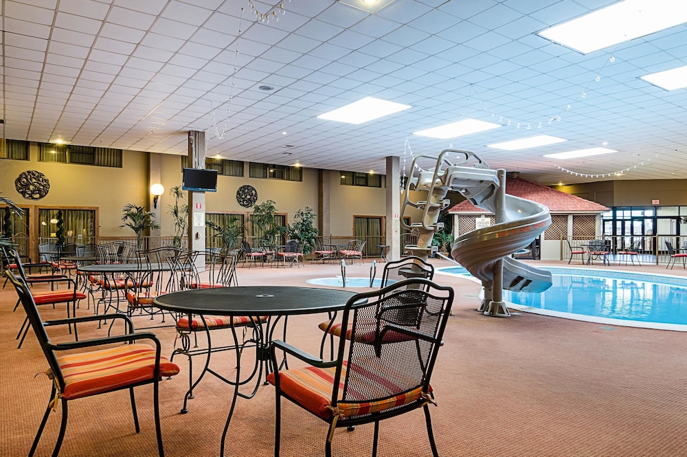 Clarion Inn Garden City, KS 53/60