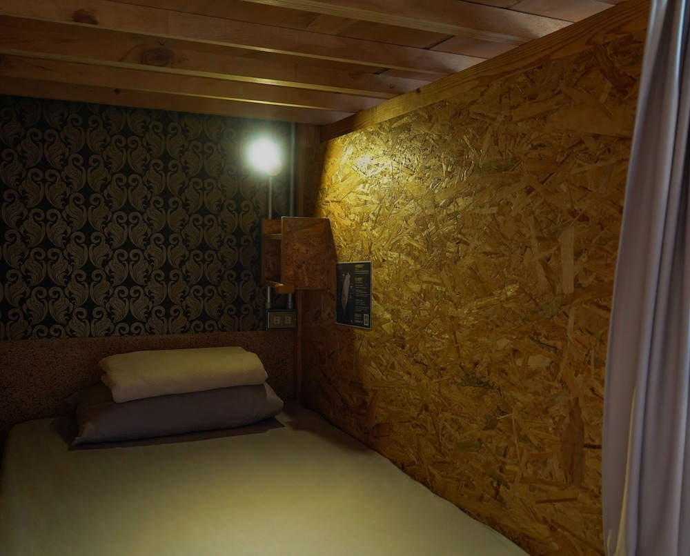Yuan Qi Hostel 32/50