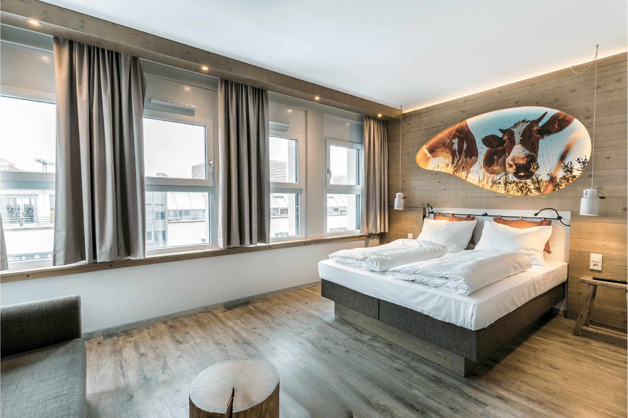 Deluxe, Sky View